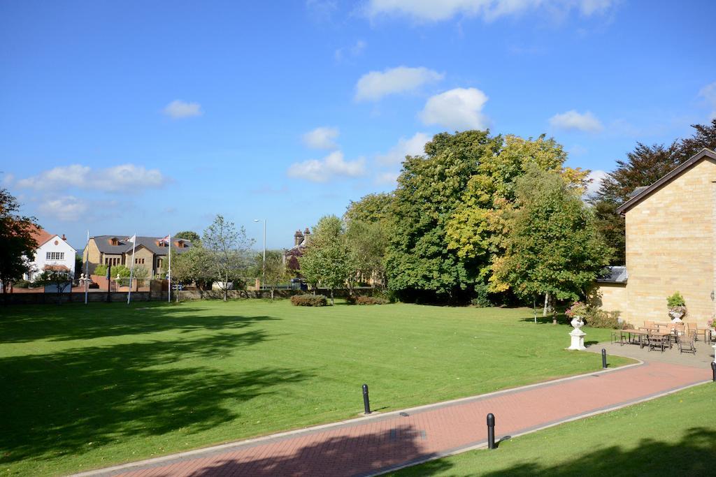 Burnley North Oaks Hotel And Leisure Club Buitenkant foto