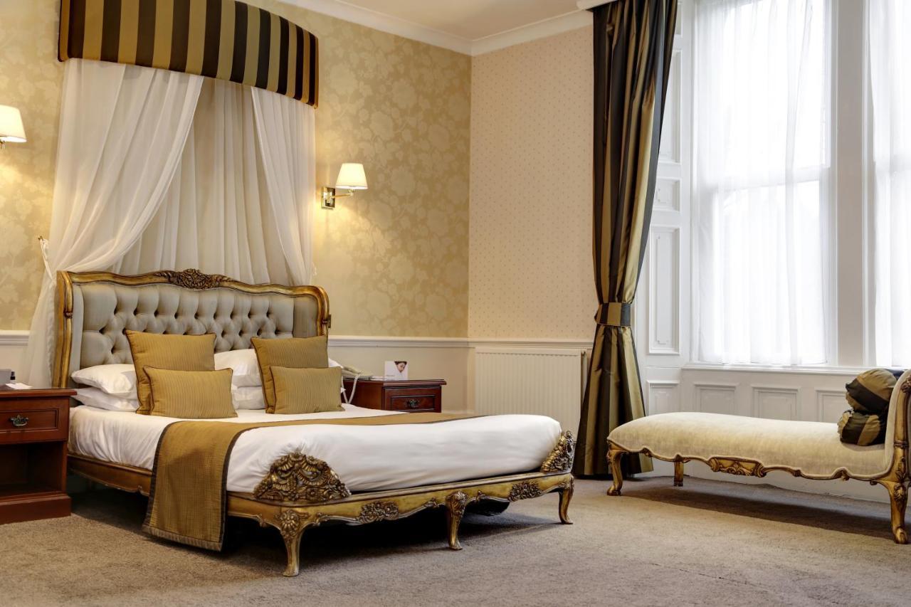 Burnley North Oaks Hotel And Leisure Club Buitenkant foto